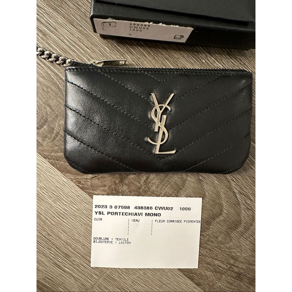 SAINT LAURENT CASSANDRE MATELASSÉ KEY POUCH IN SMOOTH LEATHER IN BLACK $450 - Picture 5 of 8